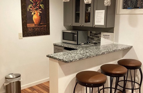 Fruit Heights House | Queen bed suite near Lagoon & Hill AFB; free wifi