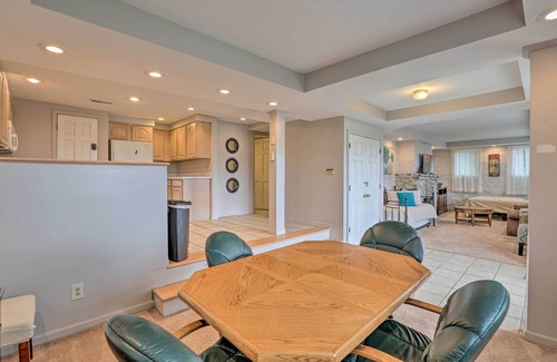 East Walnut HIlls House | Queen City Sanctuary w/Views, 3 Mi to Downtown!
