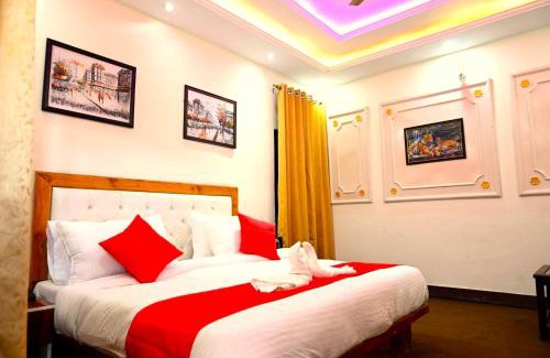 Nainital Hotel | Queen Hill Luxury Mountain View Resort by Anvi in Nainital