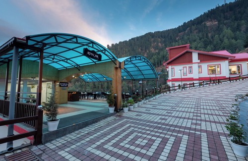 Theog Hotel | Queen Himya Resort By DLS Hotels