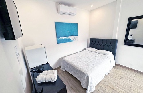 Tamarindo Hotel | Queen Room #1 for 2 people