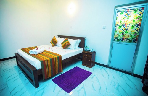 Talpe House | Queen's Villa