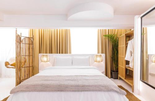 Thessaloniki City Centre Apartment | Queen Suite With Hot Tub