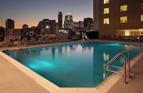 Red River Cultural District House | Queen Twins Adventure, Hotel Indigo Austin, Family Pool Time, 2 Rooms