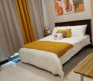 Socorro Apartment | Queen V Staycation Tower C