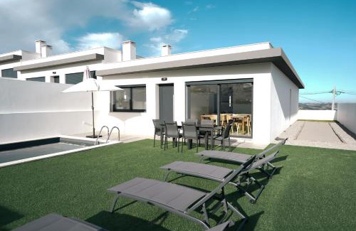 Atalaia Villa | Queen Villa - Santa Barbara - Lourinha