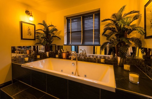 East Garston Hotel | Queens Arms