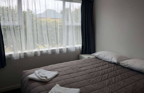 Invercargill Hotel | Queens Park Motels