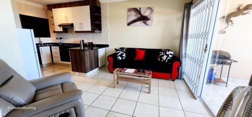 Manaba Beach Apartment | Queens View 2 - Sleeps 5