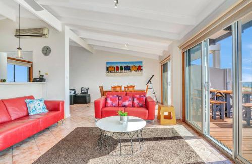 Aldinga Beach House | Queensland South - Aldinga Beach - C21 SouthCoast Holidays