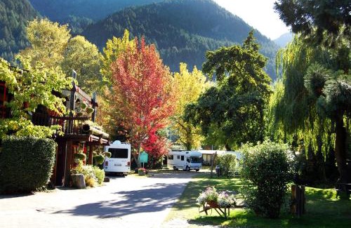 Queenstown City Centre Resort | Queenstown Holiday Park Creeksyde