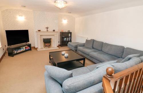 Stoney Middleton House | Querc