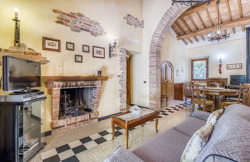 Montepulciano Apartment | Quercia 6 Apt Close By to Montepulciano