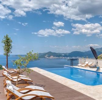 Sveti Stefan Apartment | Quercus Residences Apartments