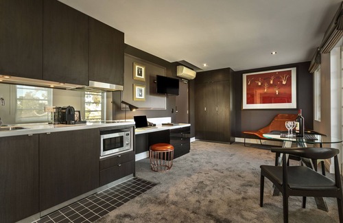 East Melbourne Apartment | Quest East Melbourne