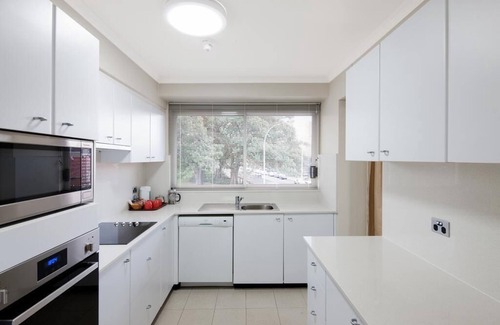 Manly Hotel | Quest Grande Esplanade Serviced Apartments - Manly