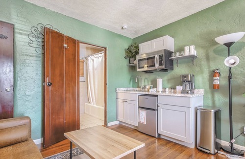 West Colorado Springs Apartment | Quest Rest - 1
