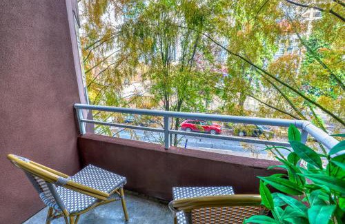 Belltown Hotel | Quest Travels
