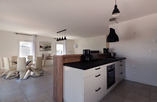 Cenon Apartment | Queyries - Duplex 4 chambres - Terrasses
