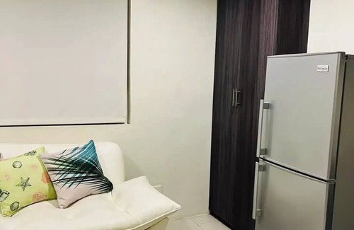 Valencia Condo | Quezon City 1 Bedroom Condo with Pool Access
