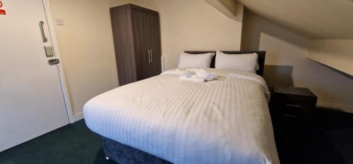 Wakefield House | QUICK ROOMz WAKEFIELD