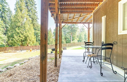 North Creek House | quiet 2-bedroom Woodinville