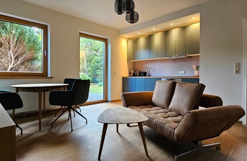 Markgrafenheide Apartment | Quiet 2 room apartment with WLAN on the first floor - MH5 - Markgrafenheide