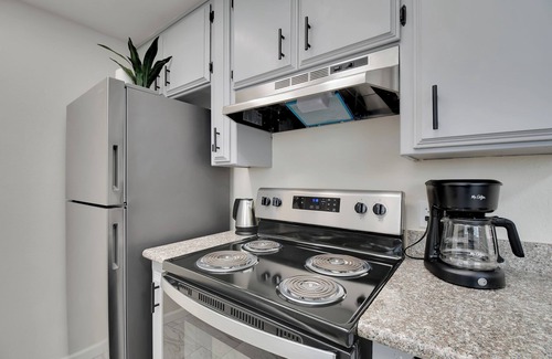 Yuba City Apartment | Quiet 2BR Apartment Near Downtown & Amphitheatre