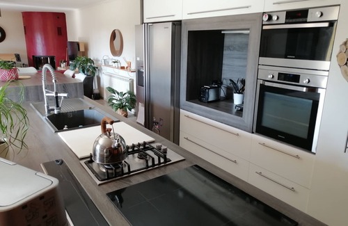 Gard Rhodanien House | Quiet 3-bedroom house with pool to enjoy the region