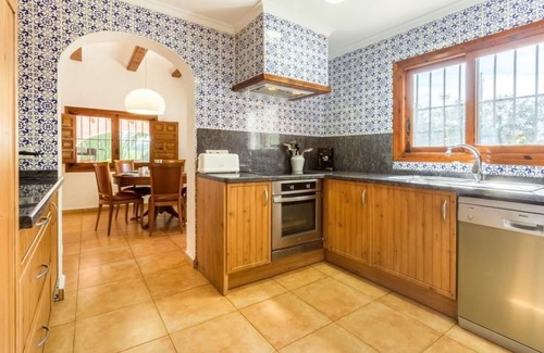 Urbanizacion La Mandarina Villa | Quiet 3-bedroom villa that sleeps 6, on a large plot, no direct neighbours