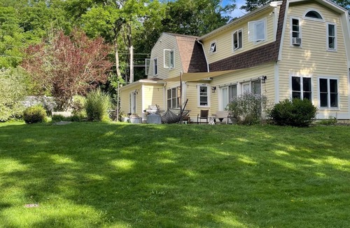 Glendale House | Quiet 3BR Home, Near Tanglewood in Stockbridge
