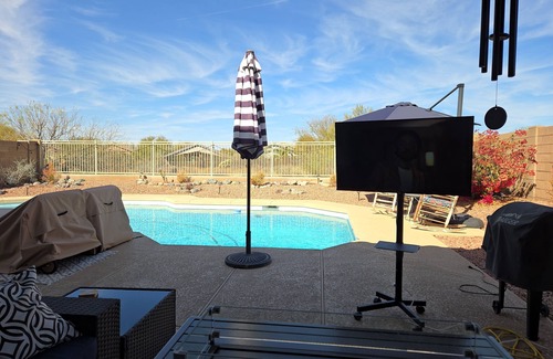 A-M Ranch House | Quiet 4-bedroom house in charming Cave Creek with AC, WiFi, and Diving Pool