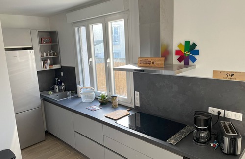 Le Plateau House | Quiet 80m² house/loft with garden and private parking, close to Paris and Disney