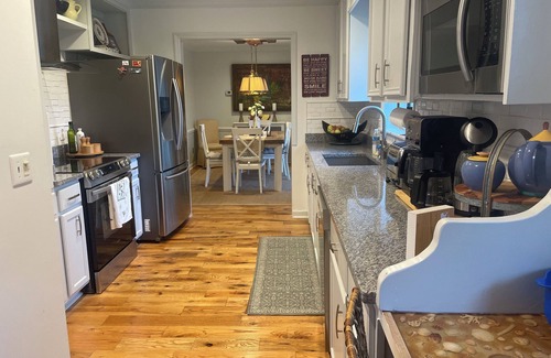 Huntcliff House | Quiet and beautiful town house