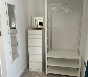 Hereford Apartment | Quiet and central modern new build bungalow