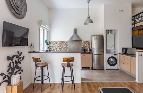 Le Pre-Saint-Gervais Apartment | Quiet and Welcoming Loft Metro Hoche Paris