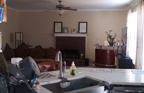 Lawrenceville House | Quiet and friendly place.