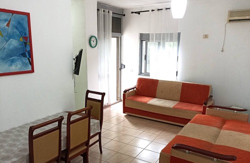 Durres Apartment | Quiet Apartment by the sea