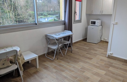 Coteaux Ouest Apartment | Quiet apartment - furnished