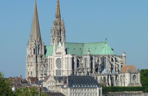 Maintenon Apartment | Quiet apartment & greenery /near station and downtown Maintenon
