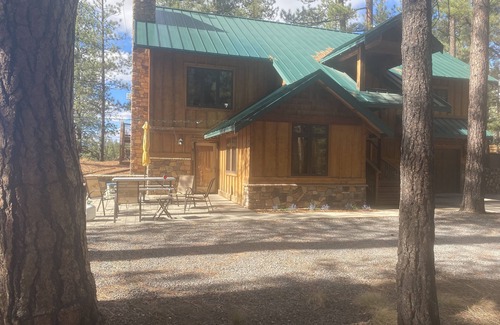 Sunriver Apartment | Quiet apt-cabin on Deschutes River
