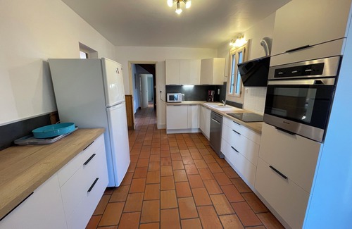Brouchaud Villa | Quiet black Perigord villa with private heated pool 15pers