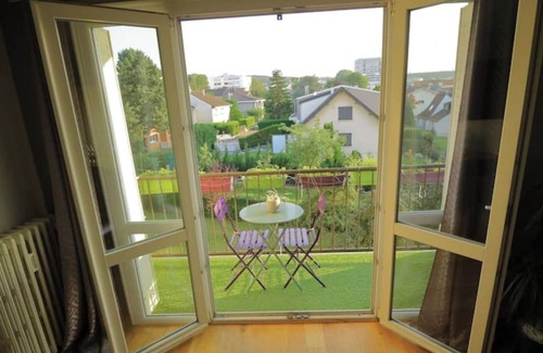 Vandoeuvre-les-Nancy Apartment | Quiet, bright apartment near Nancy Thermal with balcony