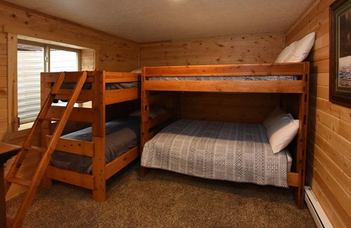 Island Park Cabin | Quiet Cabin in the Woods, Near Yellowstone, Sleeps 12.