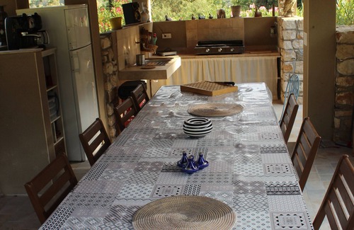Saint-Victor-des-Oules House | Quiet, Clim, not overlooked, HEATED SWIMMING POOL, 10min from Uzès for 10 and 4 eft.