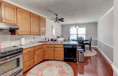Conyers House | Quiet, Comfortable, Charming, Safe, 2-bedroom house with WiFi, AC in Conyers