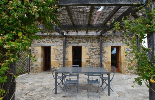 Savignac-Ledrier House | Quiet corner
