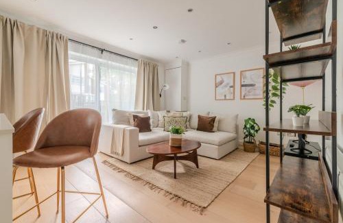Dulwich Apartment | Quiet & Cozy 2BR Apt near Beautiful Dulwich Park