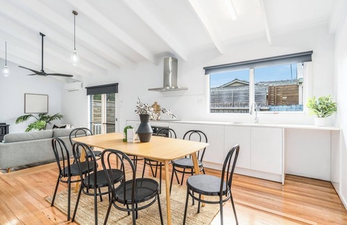 Bell Post Hill House | Quiet & Cozy 4 Bedroom Home