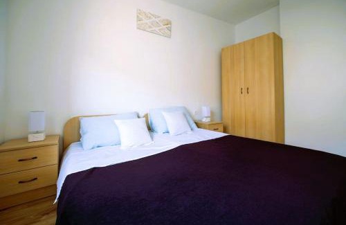 Kastel Sucurac Apartment | Quiet cozy apartment with pool